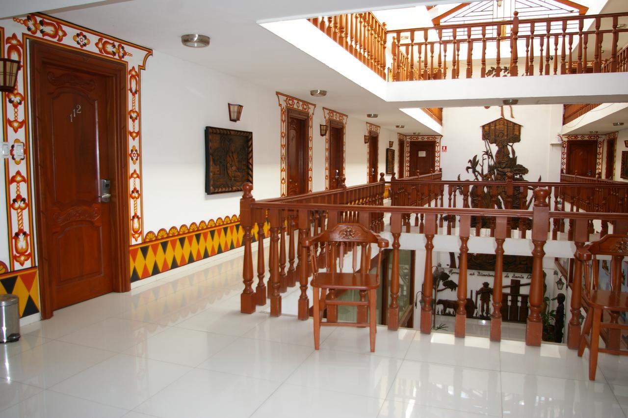 Hotel Misional Santa Cruz de La Sierra Luaran gambar
